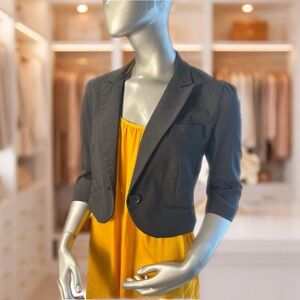 Express Cropped Black Blazer Size 10 Tailored 3/4 Sleeve Jacket
